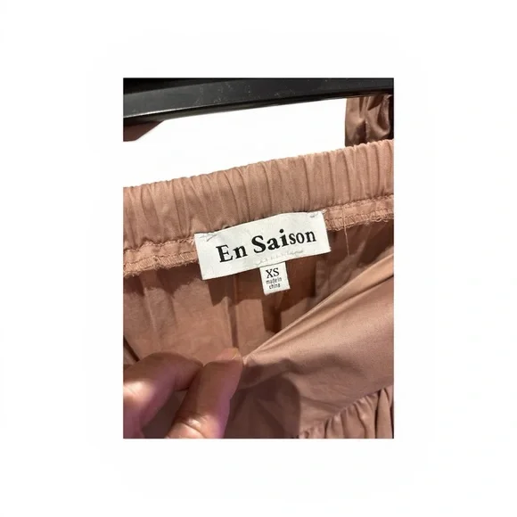 En Saison Blush Dress with Eyelet detail on sleeves and bottom trim - Picture 3 of 4